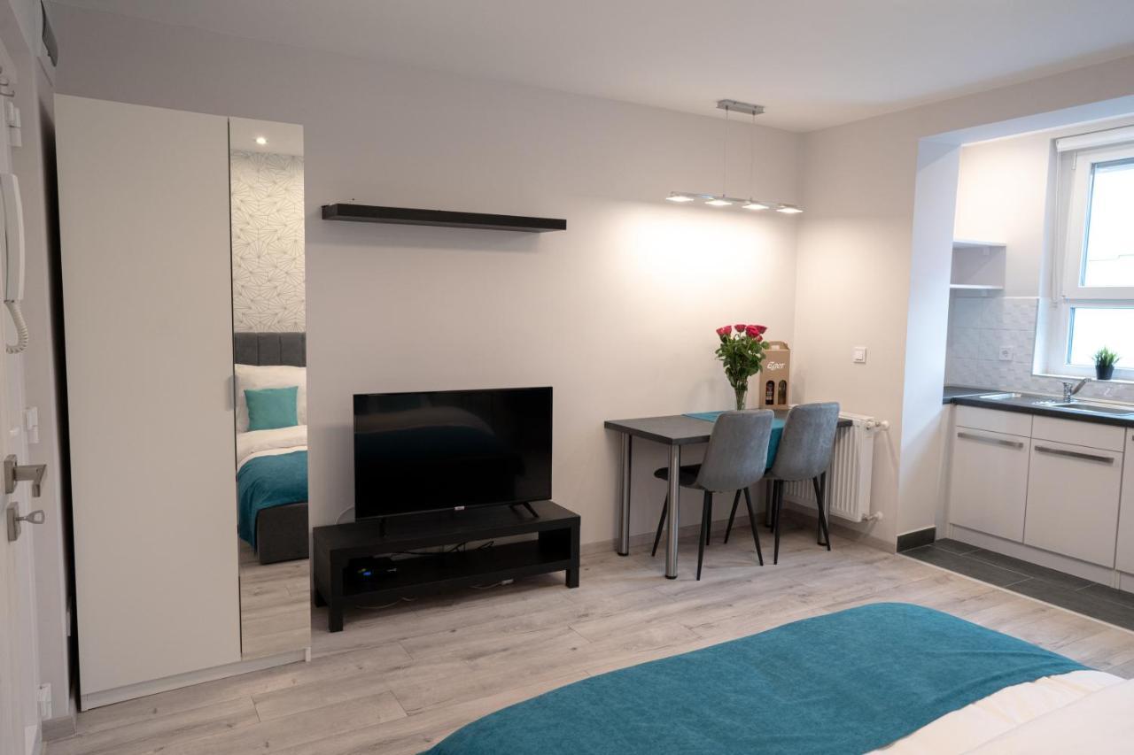 Var Apartman Έγκερ Εξωτερικό φωτογραφία